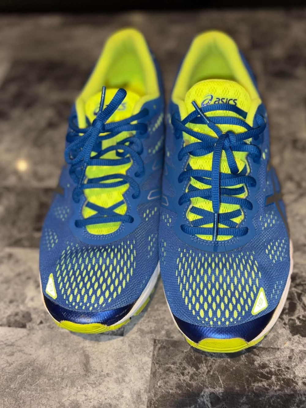 ASICS Men’s Blue and Neon Running Shoes